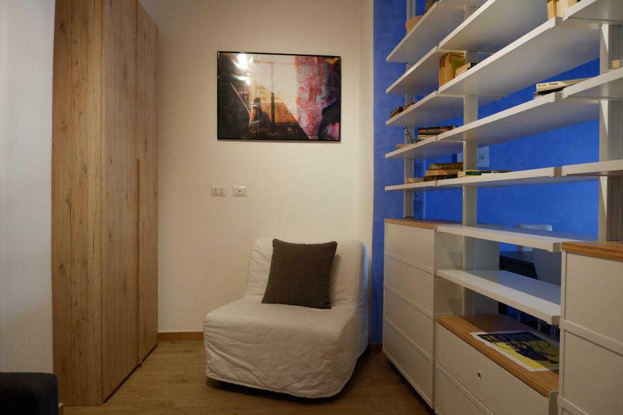 The Blue Strawberry House In San Giovanni Roma Exterior foto