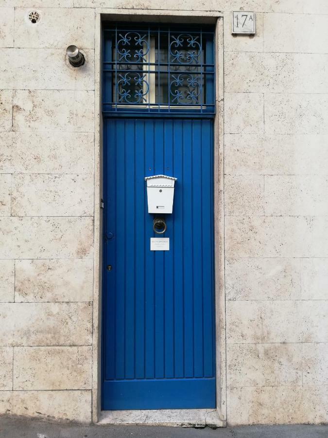 The Blue Strawberry House In San Giovanni Roma Exterior foto
